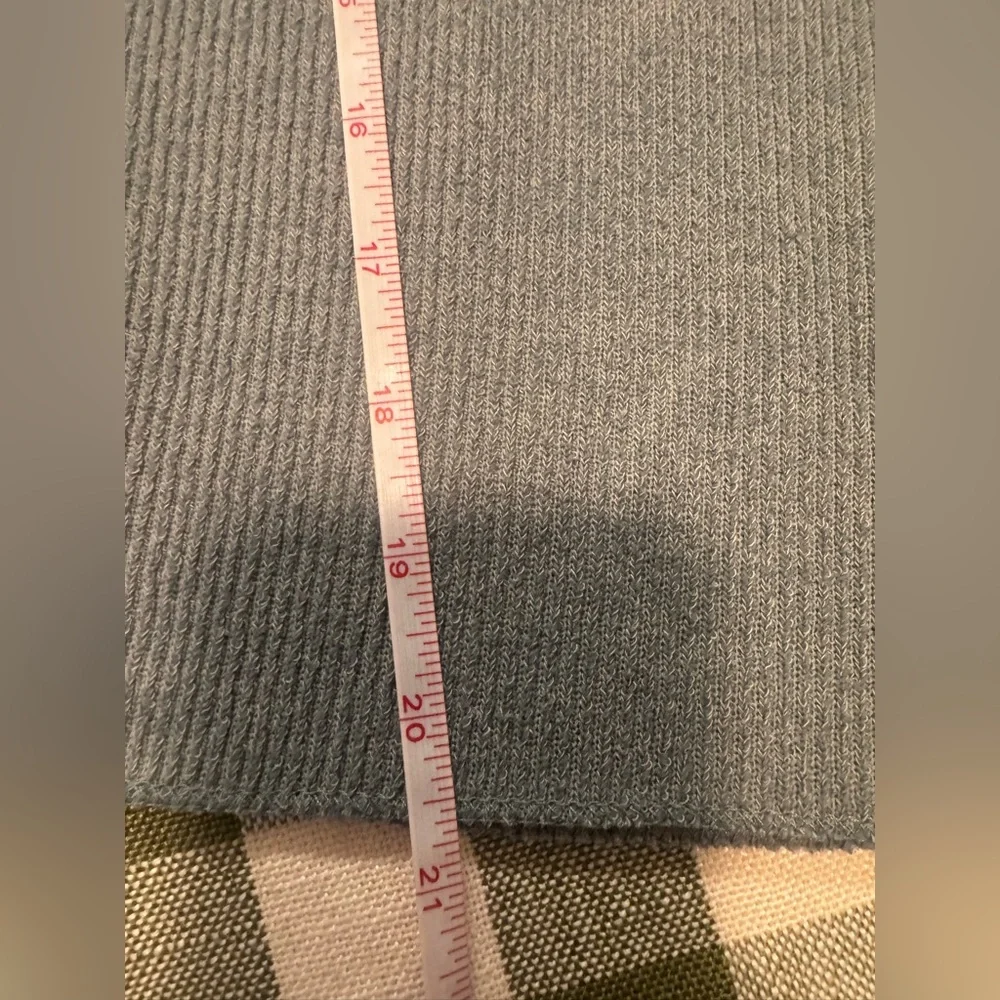 Urban Outfitters Notched-Neck Pullover Sweater - Picture 13 of 14